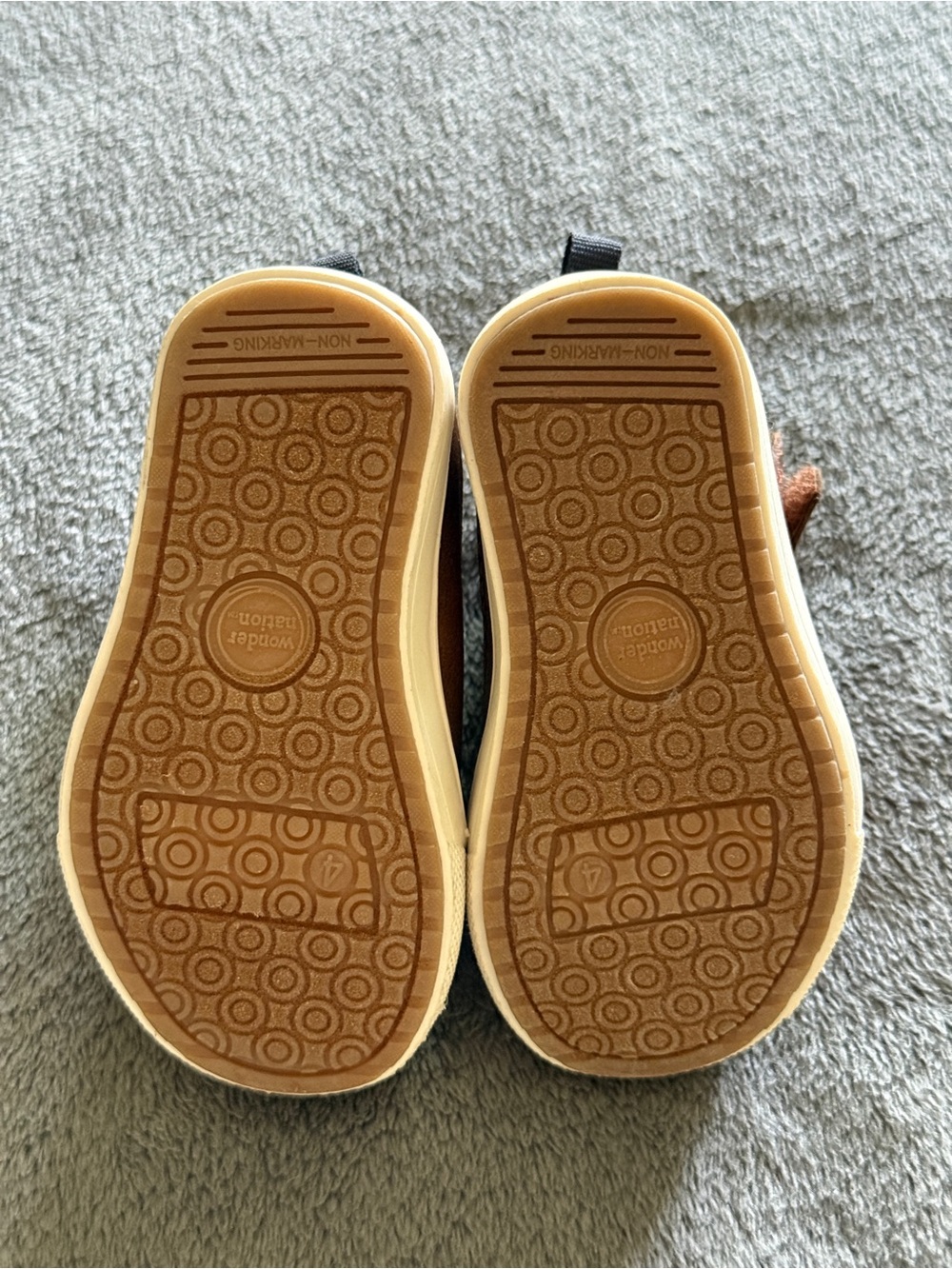 High-Top Sneakers Kids 4 - Picture 3 of 5